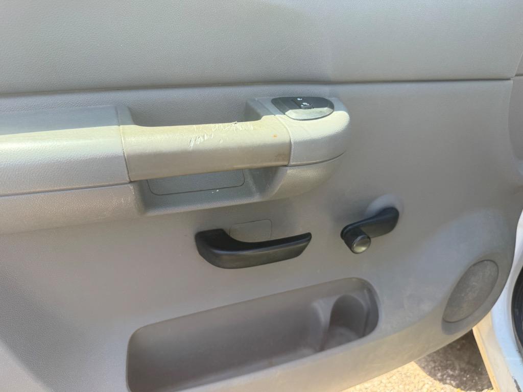 2009 Chevrolet Silverado 2500HD Work Truck - Photo 8