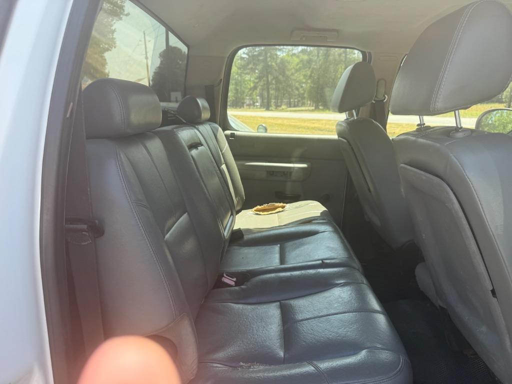 2009 Chevrolet Silverado 2500HD Work Truck - Photo 10