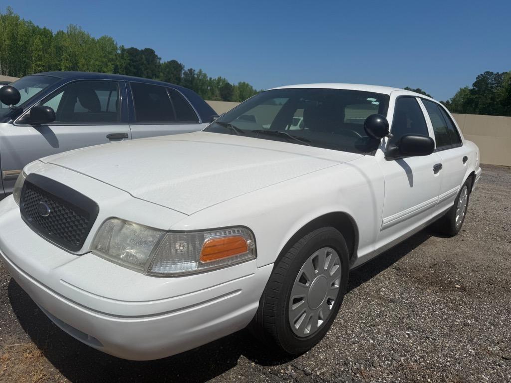 2011 Ford Crown Victoria's photo